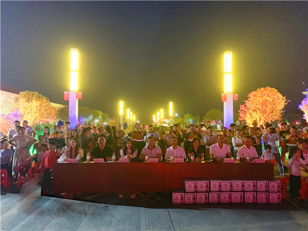 永州紅獅舉辦“壯麗70年，奮斗新時(shí)代”國(guó)慶晚會(huì)暨 員工集體生日會(huì)